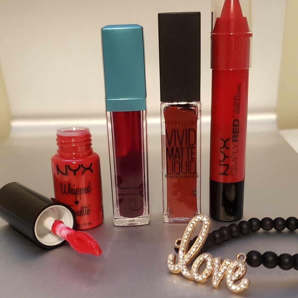 Lipcreams NYX  MAYBELLINE  elf